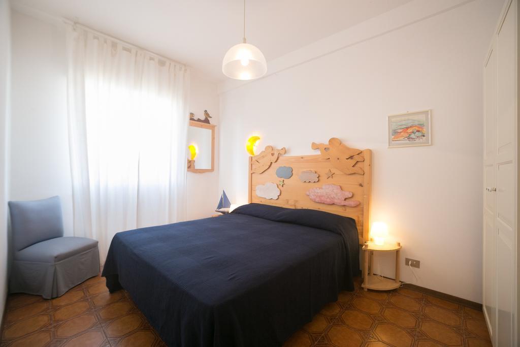 Talamone Apartment Szoba fotó