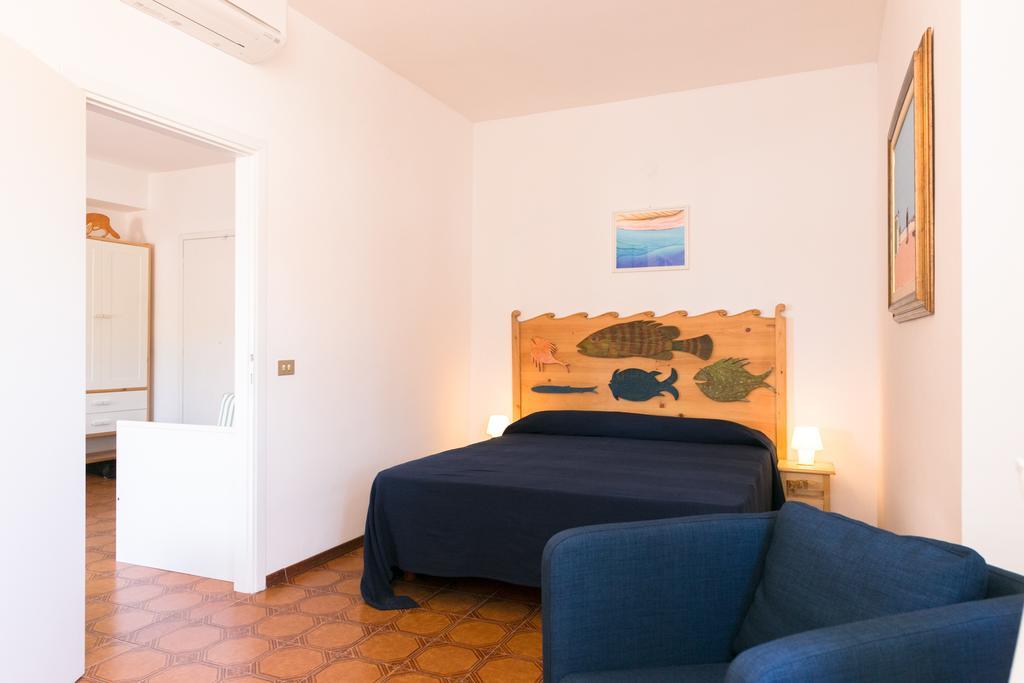 Talamone Apartment Szoba fotó